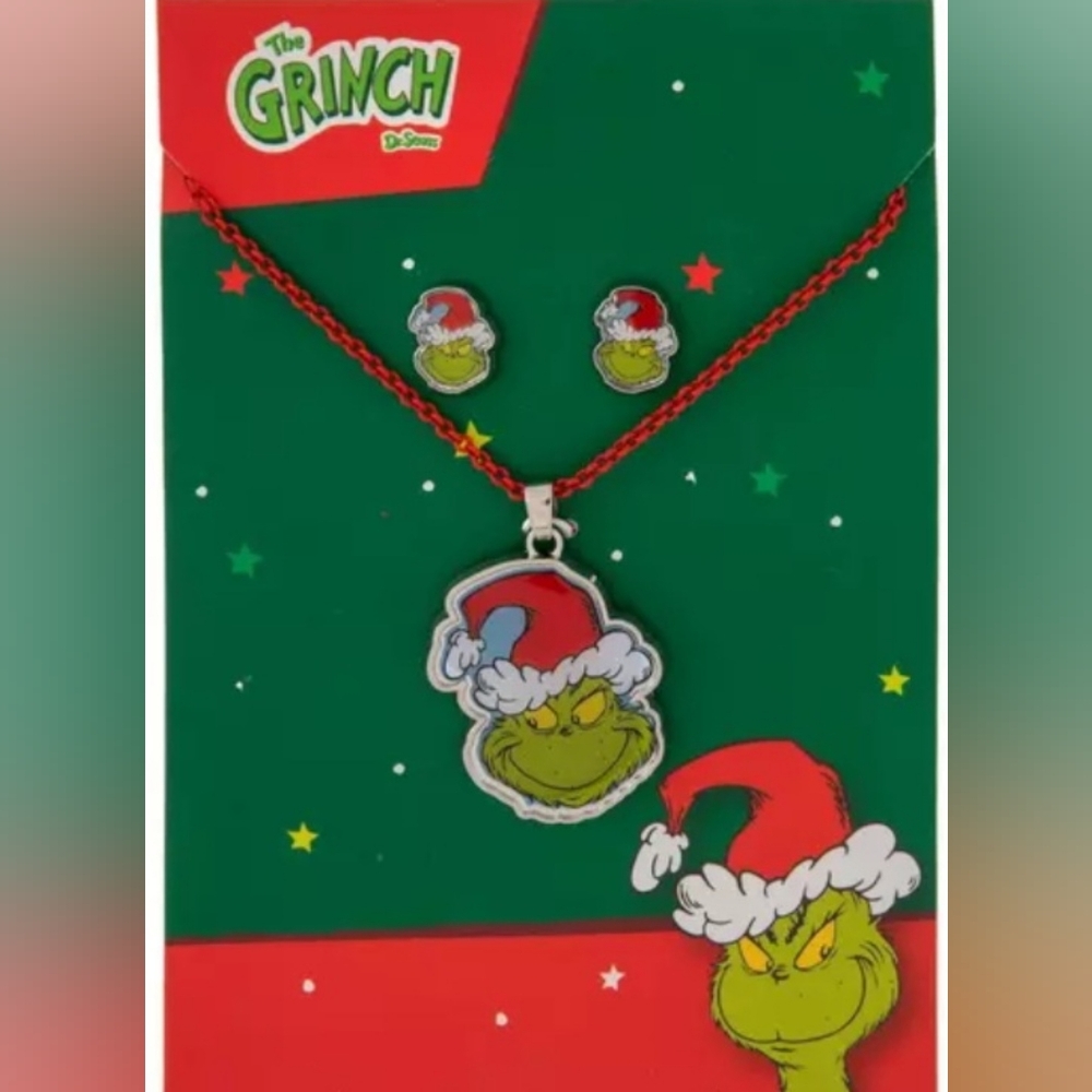 Earring and necklace set